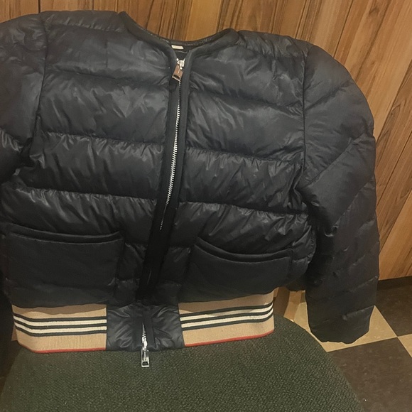 Burberry Women's abbeytown light puffer XS Authentic - Picture 9 of 14
